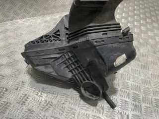 8R0133837 Корпус воздушного фильтра Audi A4 B8 Арт e12469855, вид 3