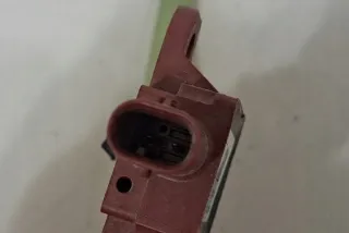 9337656 Датчик удара BMW 5 G30/G31 Арт e12468705, вид 1