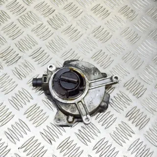 06D145100E Насос вакуумный Volkswagen Passat B6 Арт e12466807, вид 4