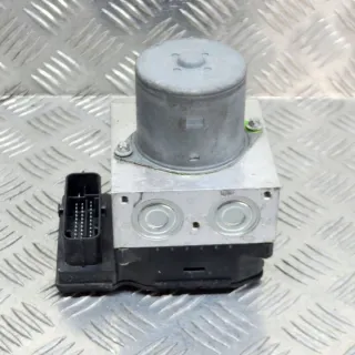 17654080 Блок ABS Volkswagen Passat B7 Арт e12460932, вид 2
