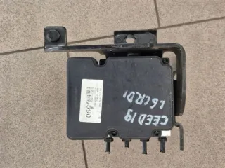 61589-43100 Блок ABS Hyundai i30 FD Арт e12459055, вид 1