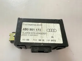 4B0951173 Блок управления (другие) Audi A6 C5 (S6,RS6) Арт e12452962, вид 1