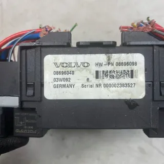 08696098 Блок предохранителей Volvo S60 2 Арт e12445404, вид 4