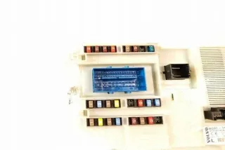 BG9T14C256GA Блок предохранителей Volvo S60 3 Арт e12445316, вид 3