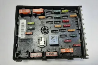 3C0937125 Блок предохранителей Volkswagen Passat B8 Арт e12444909, вид 1