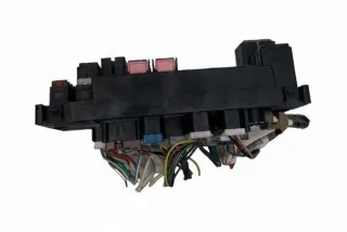 82241FJ010 Блок предохранителей Subaru XV 1 Арт e12444347, вид 3