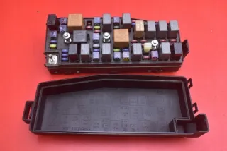  Блок предохранителей Saturn VUE 2 Арт e12443968, вид 7