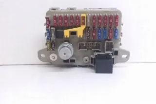 YWC104500 Блок предохранителей Rover 25 Арт e12443931, вид 2
