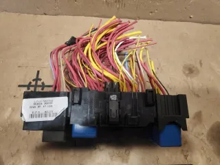 X82PDB Блок предохранителей Renault Trafic 3 Арт e12443904, вид 2