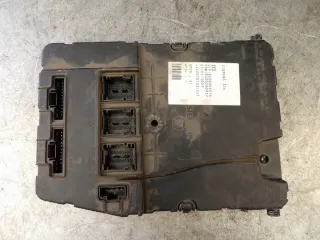 8200305576 Блок предохранителей Renault Megane 2 Арт e12443798, вид 1