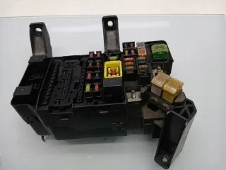 18013301D Блок предохранителей Renault Megane 3 Арт e12443763, вид 4