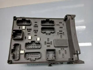 518095401 Блок предохранителей Renault Laguna 2 Арт e12443685, вид 2