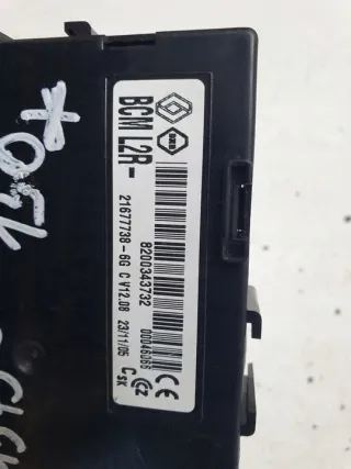8200343732 Блок предохранителей Renault Clio 3 Арт e12443436, вид 3