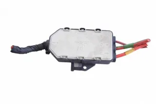 0HBF0003ZXBASE3 Блок предохранителей Porsche Panamera 970 Арт e12443393, вид 3