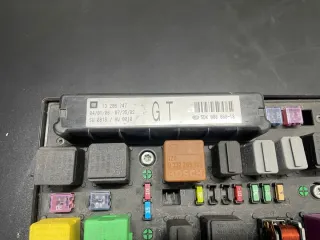 13206747 Блок предохранителей Opel Zafira B Арт e12443057, вид 4