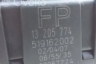 13205774 Блок предохранителей Opel Vectra C  Арт e12442858, вид 1