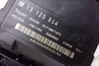 24400590 Блок предохранителей Opel Signum Арт e12442618, вид 1