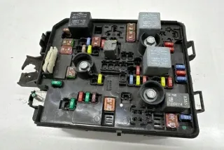 39036044 Блок предохранителей Opel Corsa E Арт e12442312, вид 2
