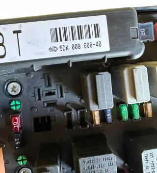 5DK00866840 13145041BT Блок предохранителей Opel Astra H Арт e12442229, вид 2