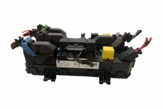 24453850 Блок предохранителей Opel Astra H Арт e12442168, вид 4