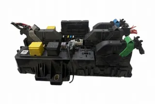 24453850 Блок предохранителей Opel Astra H Арт e12442168, вид 6