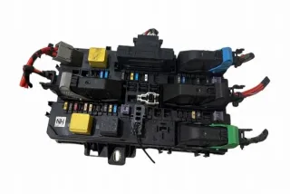 13220829 Блок предохранителей Opel Astra H Арт e12442167, вид 4