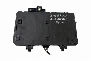 13220829 Блок предохранителей Opel Astra H Арт e12442167, вид 5
