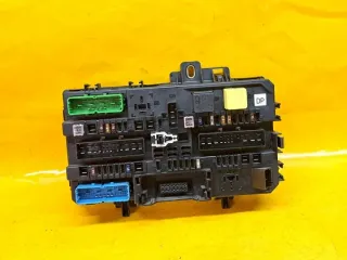  13181278 Блок предохранителей Opel Astra H Арт e12442126, вид 2