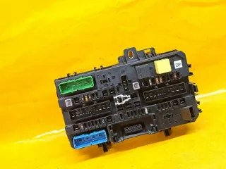  13181278 Блок предохранителей Opel Astra H Арт e12442126, вид 4