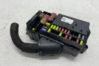 15513165 Блок предохранителей Opel Astra K Арт e12441883, вид 2