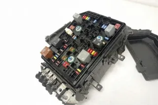 39158960 Блок предохранителей Opel Astra K Арт e12441821, вид 1