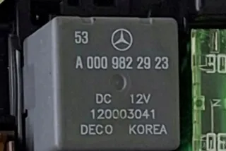 X253, A0009822923 Блок предохранителей Mercedes C W205 Арт e12439646, вид 3
