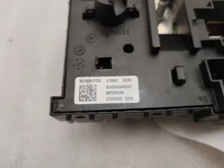A2059068501 Блок предохранителей Mercedes C W205 Арт e12439534, вид 4