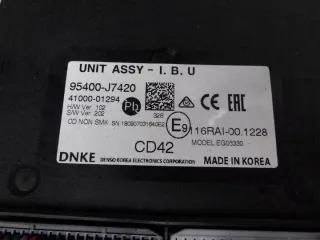 95400-J7420 Блок предохранителей Kia Ceed 3 Арт e12438794, вид 2