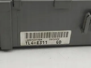 TL4E311 Блок предохранителей Honda Accord 10 Арт e12437842, вид 2