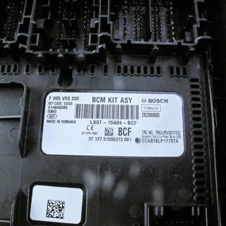 LX6T15604BCF Блок предохранителей Ford Kuga 2 Арт e12437584, вид 4