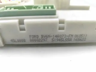 BV6N-14A073-FM Блок предохранителей Ford Focus 3 Арт e12437429, вид 7