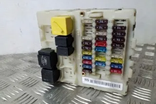98AG14A073CH Блок предохранителей Ford Focus 4 Арт e12437345, вид 1
