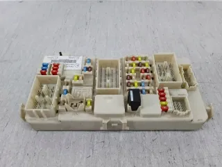 7M5T-14A073-FB 97RA-000001 97RA-012018 Блок предохранителей Ford C-max 1 Арт e12437274, вид 3