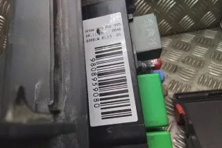 9808959080 Блок предохранителей Citroen Spacetourer Арт e12436961, вид 2