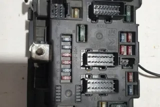 S110500001F Блок предохранителей Citroen C5 1 Арт e12436879, вид 1