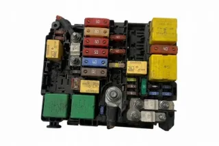 9804848580 Блок предохранителей Citroen C4 2 Арт e12436671, вид 1