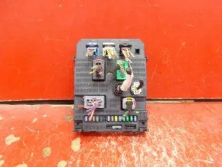 9664156780 8200623061A Блок предохранителей Citroen C2  Арт e12436523, вид 1
