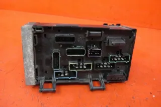 04748479AC Блок предохранителей Chrysler Voyager 4 Арт e12436425, вид 5