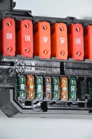 6932452 Блок предохранителей BMW 5 E60/E61 Арт e12435550, вид 1