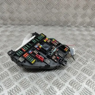 9211868 Блок предохранителей BMW 5 F10/F11/GT F07 Арт e12435384, вид 2