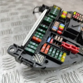 9211868 Блок предохранителей BMW 5 F10/F11/GT F07 Арт e12435384, вид 3