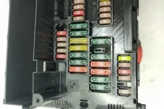 9210861 Блок предохранителей BMW 5 F10/F11/GT F07 Арт e12435364, вид 1