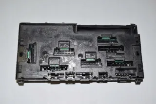 9210861 Блок предохранителей BMW 5 F10/F11/GT F07 Арт e12435111, вид 3