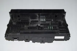 9210861 Блок предохранителей BMW 5 F10/F11/GT F07 Арт e12435111, вид 4